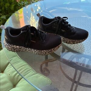 Brooks Women's Black Leopard Sneakers